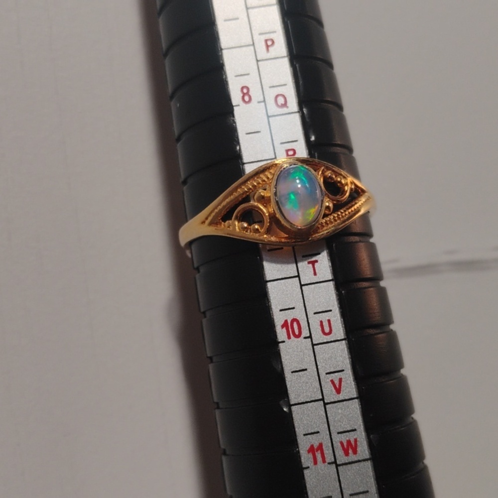 Welo Opal Ring